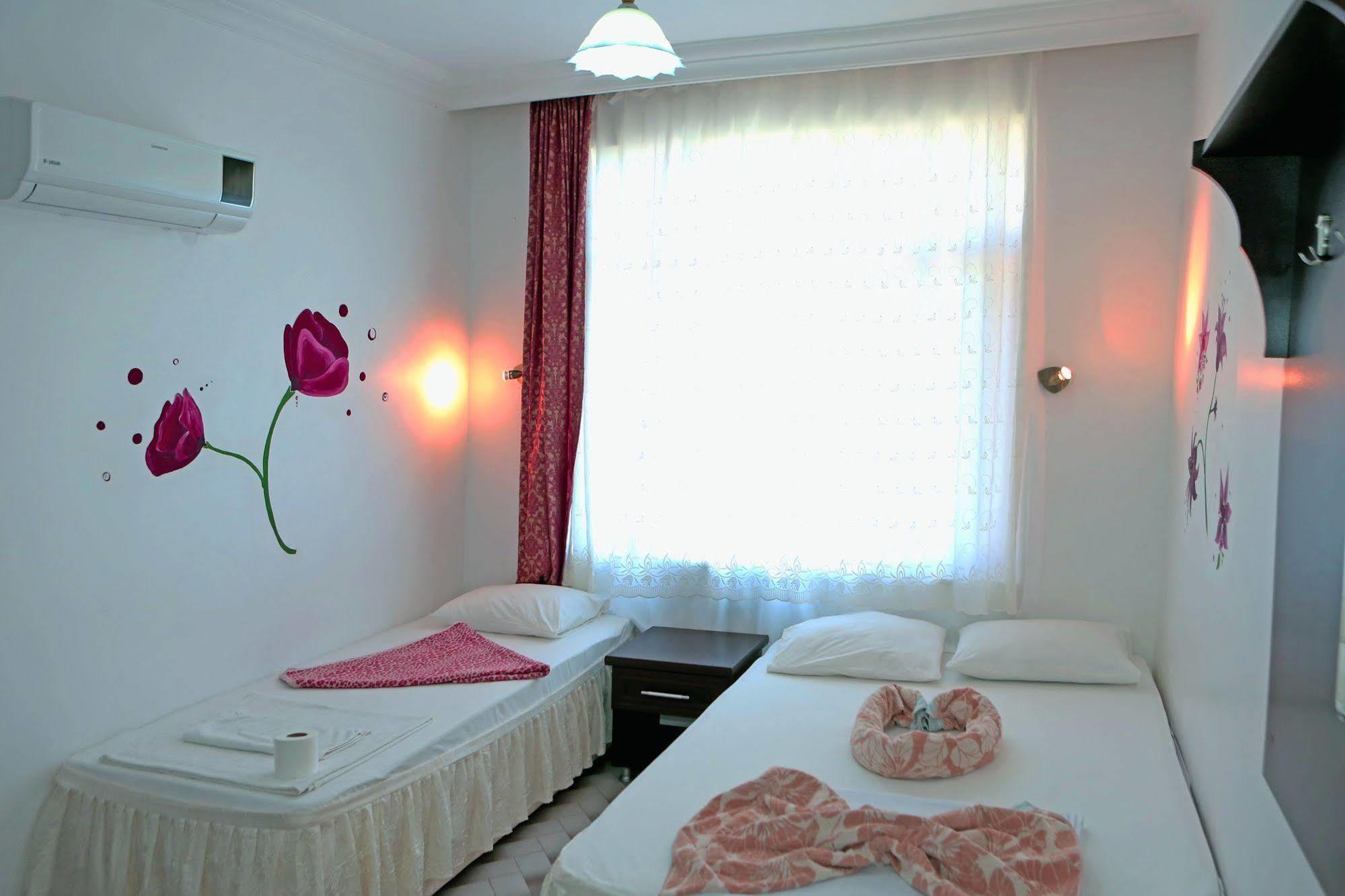 Santosa Pension Каш Экстерьер фото